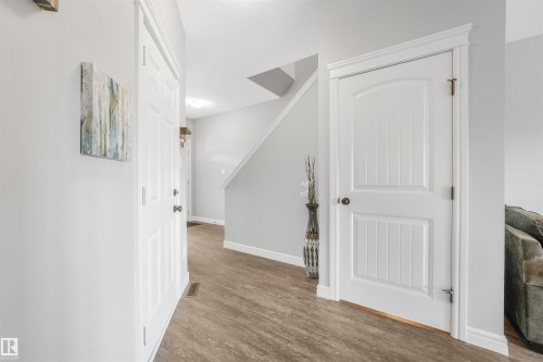 17107 38 Street Nw, Edmonton, AB - Indoor Photo Showing Other Room