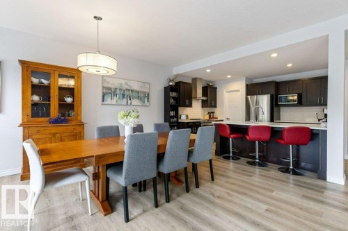 2335 Sparrow Crescent Nw, Edmonton, AB - Indoor Photo Showing Dining Room