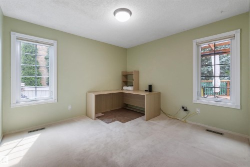 69 Harwood Drive, St. Albert, AB - Indoor