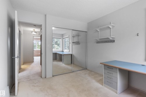 69 Harwood Drive, St. Albert, AB - Indoor Photo Showing Other Room