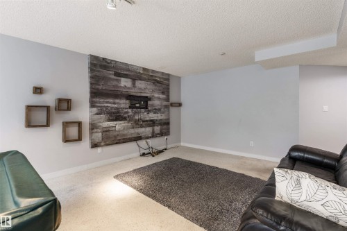 69 Harwood Drive, St. Albert, AB - Indoor