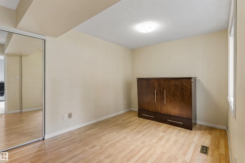69 Harwood Drive, St. Albert, AB - Indoor Photo Showing Other Room