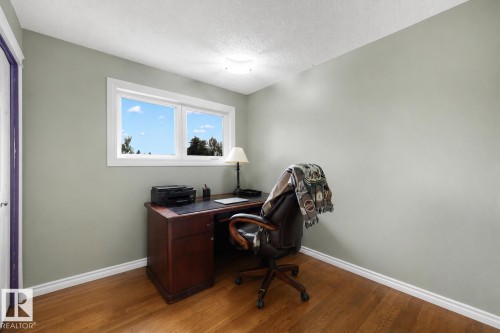 11233 34A Avenue Nw, Edmonton, AB - Indoor Photo Showing Office