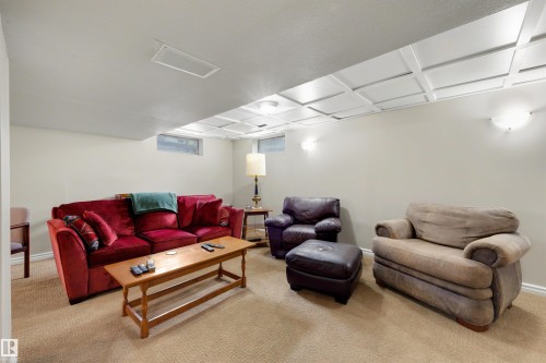 11233 34A Avenue Nw, Edmonton, AB - Indoor