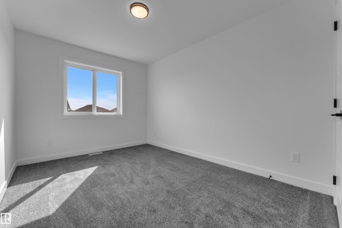 10709 98 Street, Morinville, AB - Indoor Photo Showing Other Room