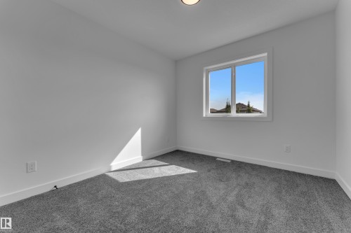 10709 98 Street, Morinville, AB - Indoor Photo Showing Other Room