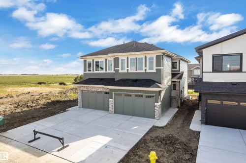 10709 98 Street, Morinville, AB - Outdoor