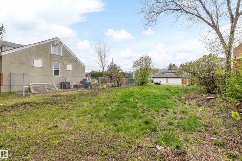 12128 80 Street Nw, Edmonton, AB 