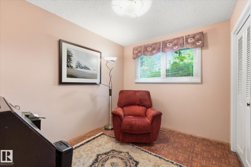 7 Falstaff Avenue, St. Albert, AB - Indoor Photo Showing Other Room