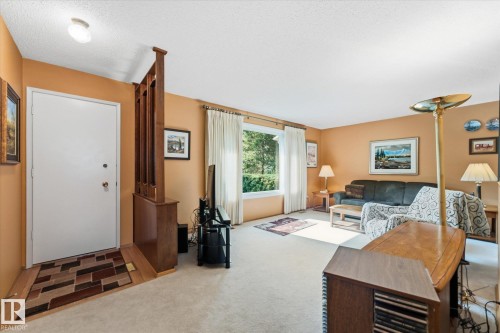 7 Falstaff Avenue, St. Albert, AB - Indoor
