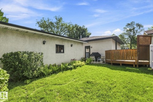 7 Falstaff Avenue, St. Albert, AB - Outdoor
