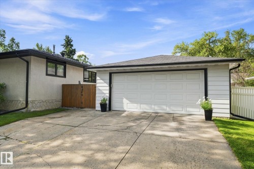 7 Falstaff Avenue, St. Albert, AB - Outdoor With Exterior