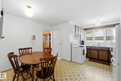 7 Falstaff Avenue, St. Albert, AB - Indoor