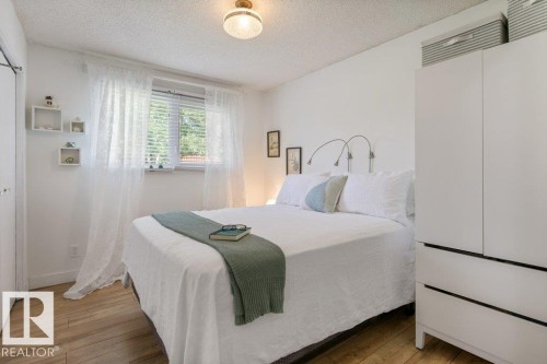 57 Patterson Crescent, St. Albert, AB - Indoor Photo Showing Bedroom