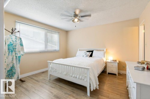 57 Patterson Crescent, St. Albert, AB - Indoor Photo Showing Bedroom
