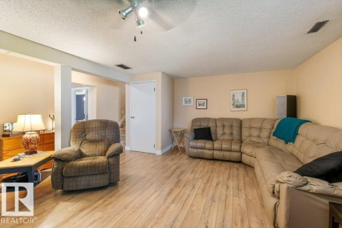 57 Patterson Crescent, St. Albert, AB - Indoor Photo Showing Living Room