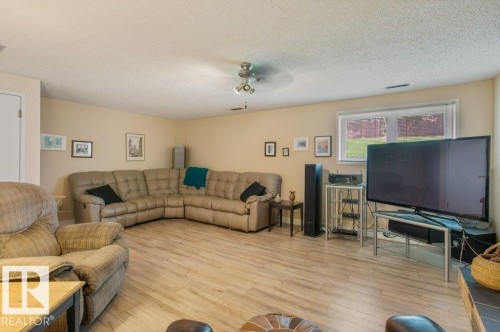 57 Patterson Crescent, St. Albert, AB - Indoor Photo Showing Living Room