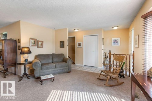 57 Patterson Crescent, St. Albert, AB - Indoor Photo Showing Living Room