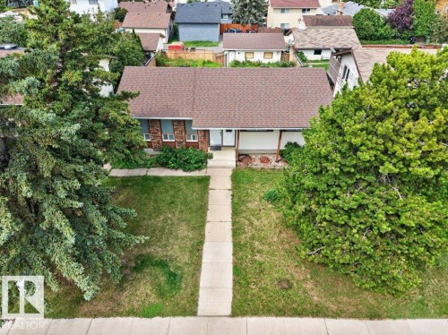 6230 36A Avenue Nw, Edmonton, AB - Outdoor