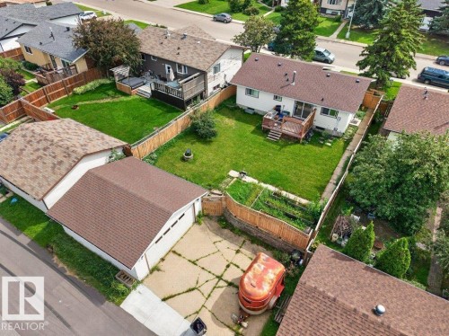 6230 36A Avenue Nw, Edmonton, AB - Outdoor