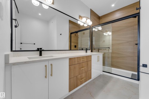 458 Crystal Creek Link, Leduc, AB - Indoor