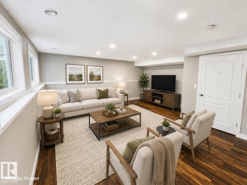 27 Deer Coulee Drive, Didsbury, AB - Indoor Photo Showing Other Room