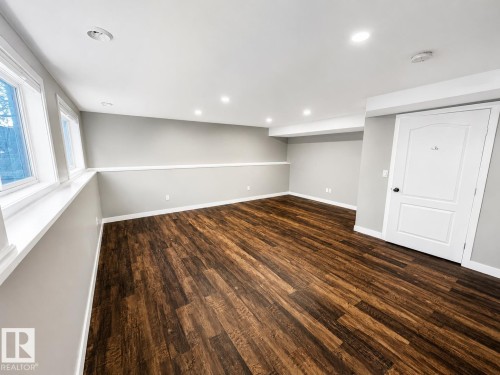 27 Deer Coulee Drive, Didsbury, AB - Indoor Photo Showing Other Room