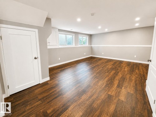 27 Deer Coulee Drive, Didsbury, AB - Indoor Photo Showing Other Room