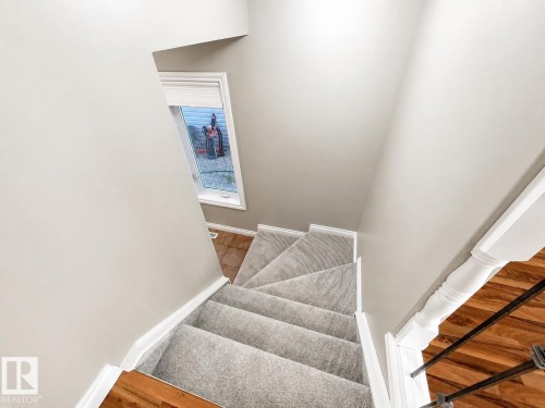 27 Deer Coulee Drive, Didsbury, AB - Indoor Photo Showing Other Room
