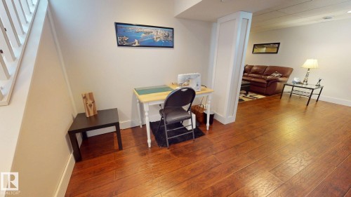 15627 83 Avenue Nw, Edmonton, AB - Indoor Photo Showing Other Room
