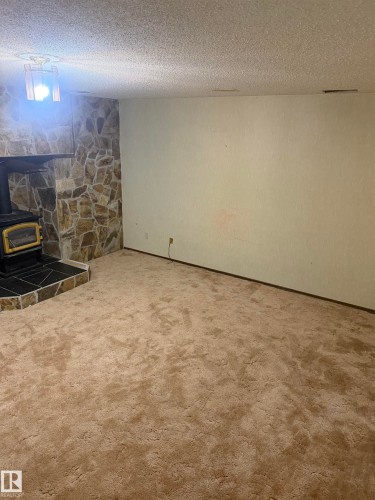 Additional content - 9223 172 Avenue Nw, Edmonton, AB 