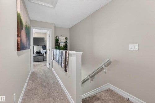 #111 804 Welsh Dr Sw, Edmonton, AB - Indoor Photo Showing Other Room