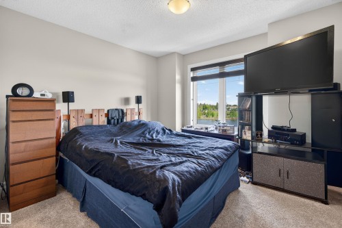 #111 804 Welsh Dr Sw, Edmonton, AB - Indoor Photo Showing Bedroom