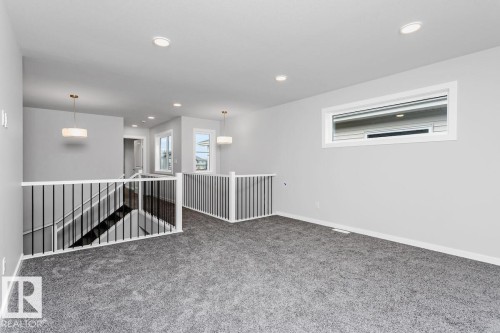 42 Chartres Close, St. Albert, AB - Indoor Photo Showing Other Room