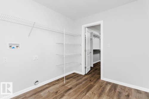 42 Chartres Close, St. Albert, AB - Indoor With Storage
