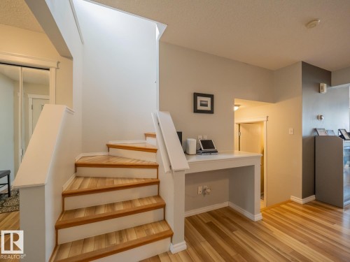12124 17 Avenue Sw, Edmonton, AB - Indoor Photo Showing Other Room