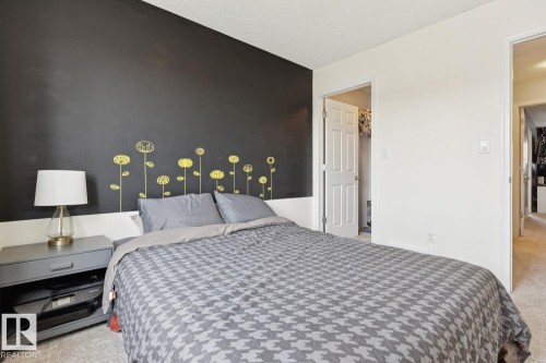 8060 Evans Crescent Nw, Edmonton, AB - Indoor Photo Showing Bedroom