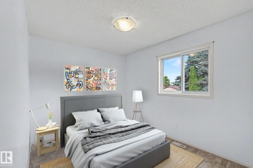 29 Mathias Avenue, Spruce Grove, AB - Indoor Photo Showing Bedroom