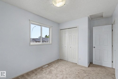 29 Mathias Avenue, Spruce Grove, AB - Indoor Photo Showing Other Room