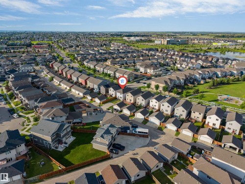 Residential neighborhood with diverse home styles, ample green spaces, and community amenities - 2040 24 Street Nw, Edmonton, AB - Outdoor With View