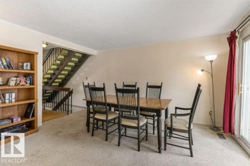 3237 132A Avenue Nw, Edmonton, AB - Indoor Photo Showing Dining Room