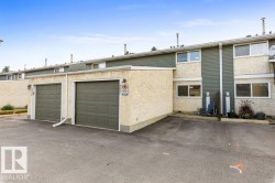 3237 132A Avenue NW  Edmonton, AB T5A 3K4