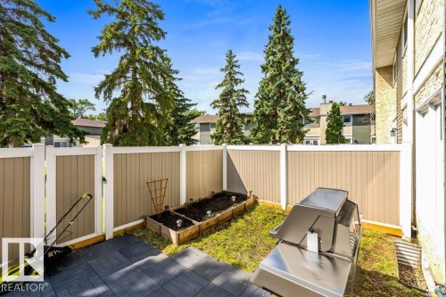 3237 132A Avenue Nw, Edmonton, AB - Outdoor