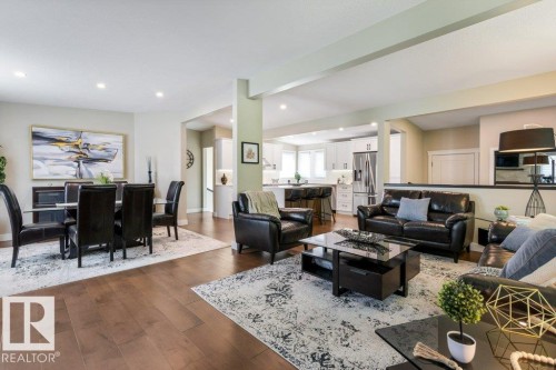 68 Fleetwood Crescent, St. Albert, AB - Indoor Photo Showing Living Room