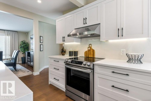 68 Fleetwood Crescent, St. Albert, AB - Indoor Photo Showing Kitchen