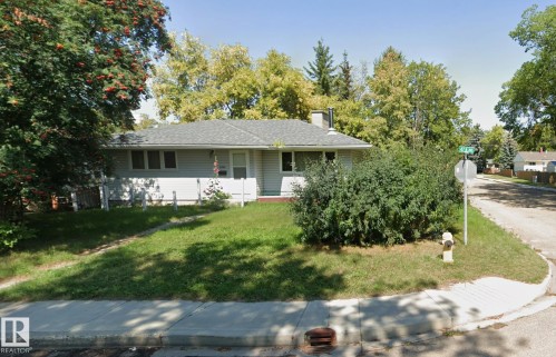 5502 47A Avenue   Wetaskiwin, AB T9A 0M1