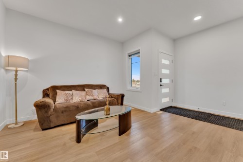 4514 63 Street, Beaumont, AB - Indoor