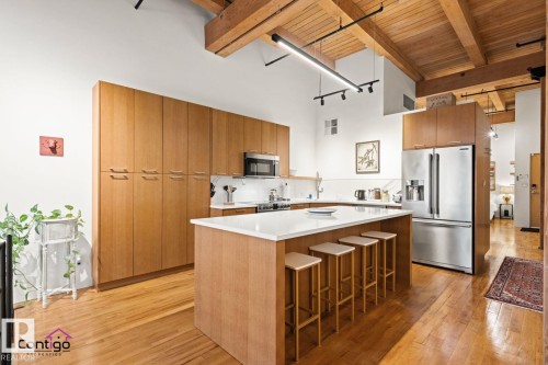 10309 107 Street Nw, Edmonton, AB - Indoor Photo Showing Kitchen