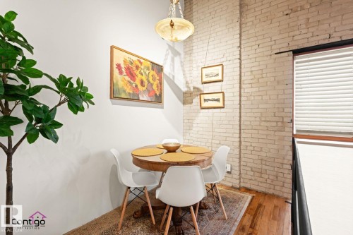 10309 107 Street Nw, Edmonton, AB - Indoor Photo Showing Dining Room