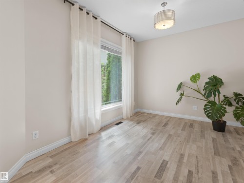 8708 207 Street Nw, Edmonton, AB - Indoor Photo Showing Other Room